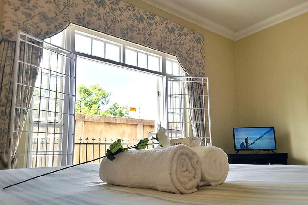 Versailles Pretoria Bagian luar foto